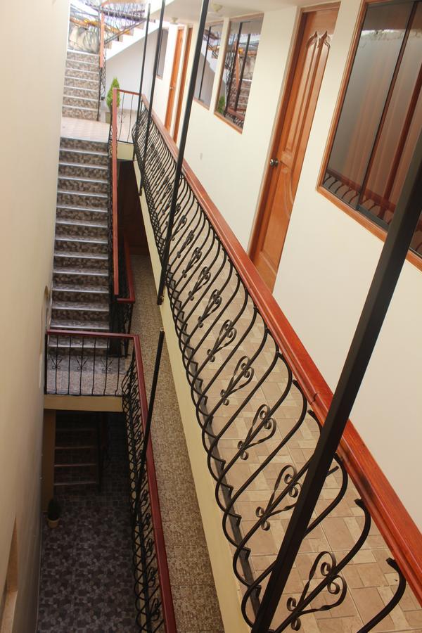 Hostal Mama K'Illa Ollantaytambo Bagian luar foto