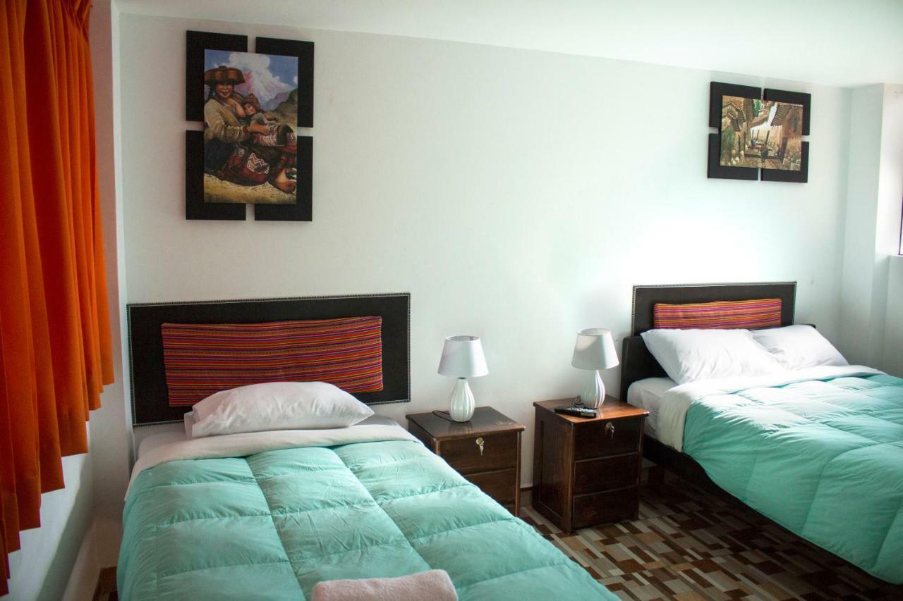 Hostal Mama K'Illa Ollantaytambo Bagian luar foto
