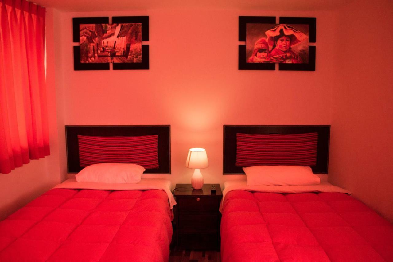 Hostal Mama K'Illa Ollantaytambo Bagian luar foto