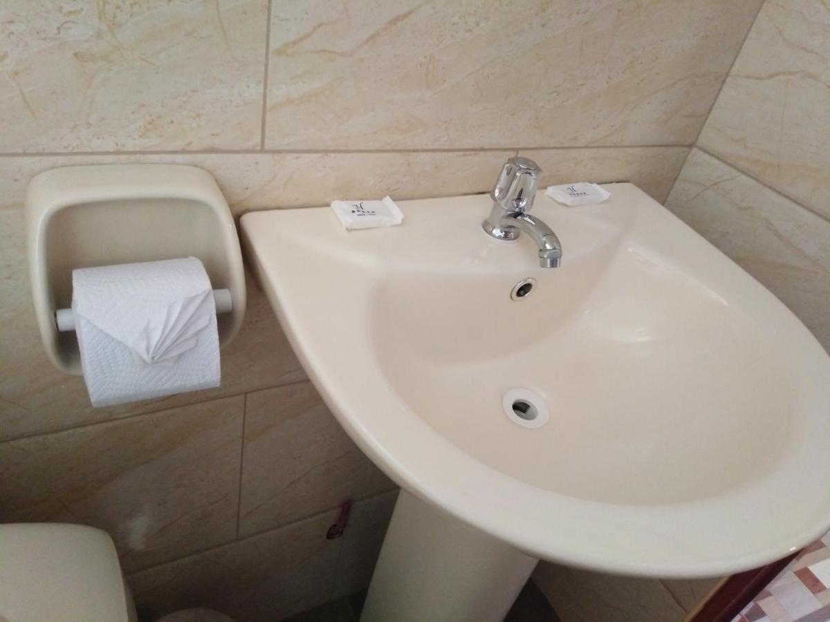 Hostal Mama K'Illa Ollantaytambo Bagian luar foto